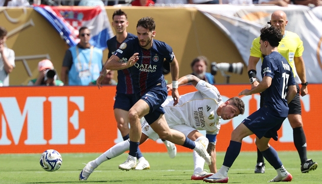 Thắng Real 4-0, HLV Luis Enrique: PSG không nương tay và bảo vệ Xabi Alonso
