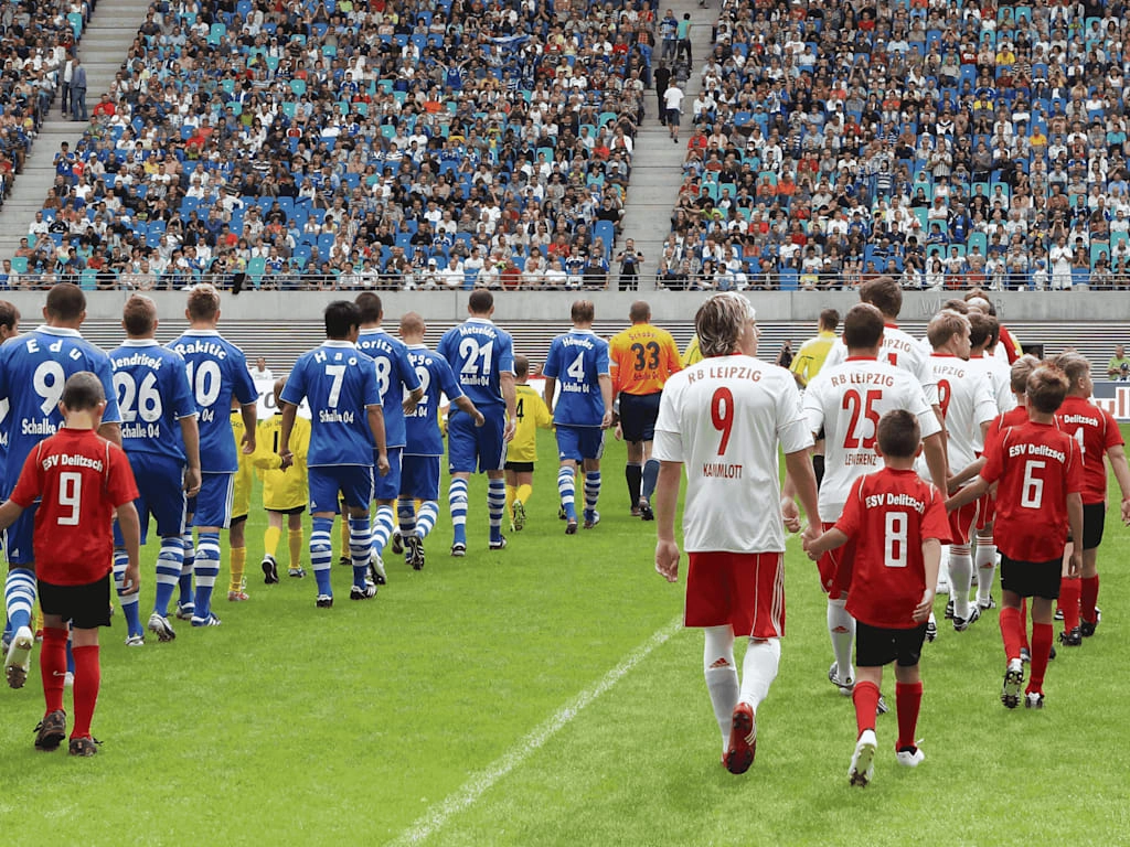 Red Bull Arena Leipzig: Từ Di Tích Lịch Sử Đến Sân vận động Hiện Đại Hàng Đầu Châu Âu