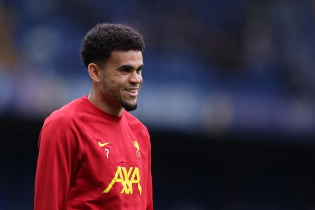 Barcelona chốt vụ Rashford, tạm quên Luis Diaz